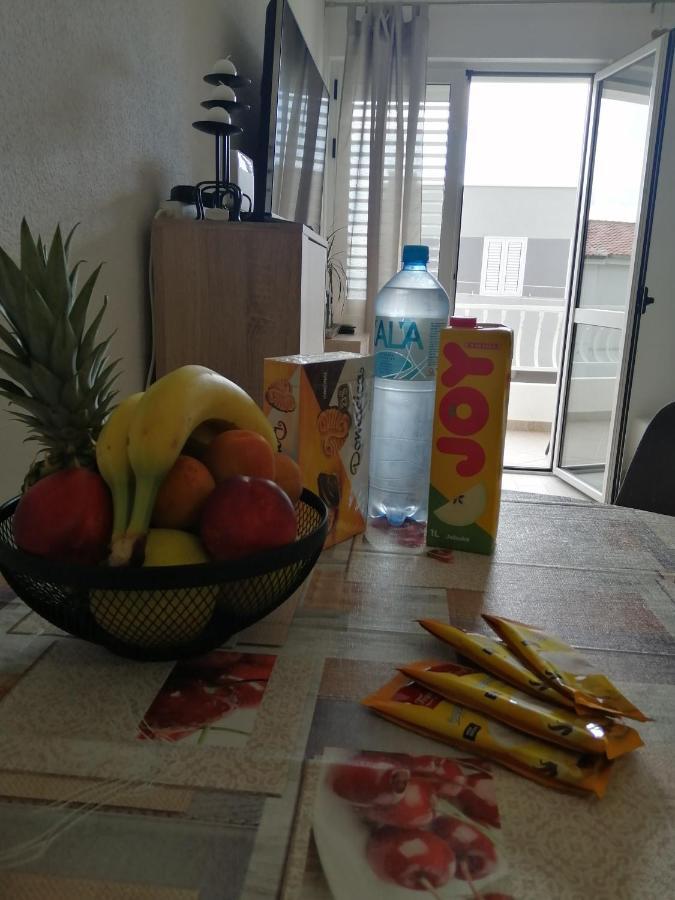 Apartman Grgic Makarska Buitenkant foto